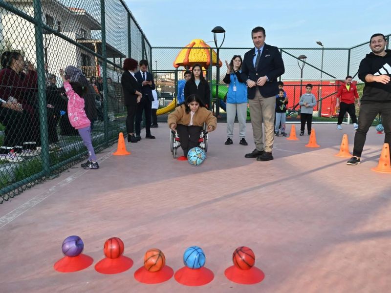 Başkan Erhan Güzel, Özel Eğitim Öğrencileriyle Spor Etkinliğinde Buluştu
